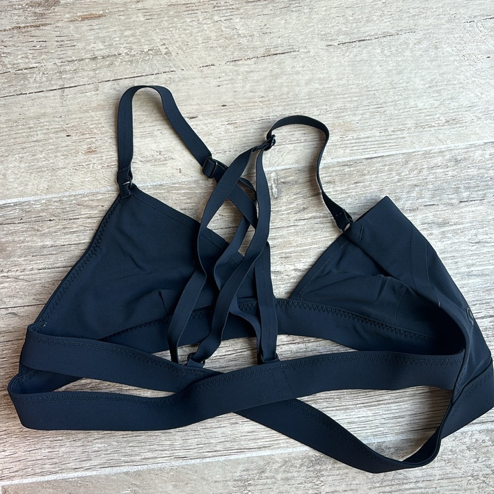 black lululemon bikini top - Picture 2 of 3